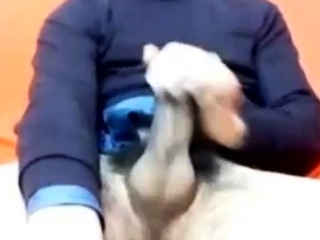 Italian Str8 Guy with Large Cock cums on cam 118