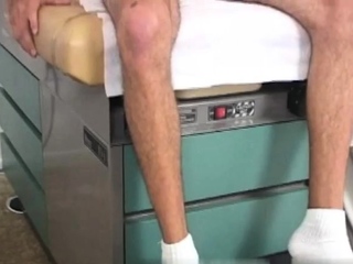 Younger gay sex Dr. Phingerphuk wanked my weenie for a