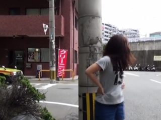 Terrible behaved asian peeing