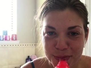 Webcam enjoyable mature brunette with toys cum on cam