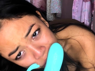 Mature asians up close toy and fingering masturbation action