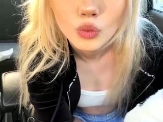 Hot Blonde Babe Solo Masturbation