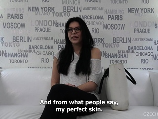 Amateur Teen georgeus brunette 2