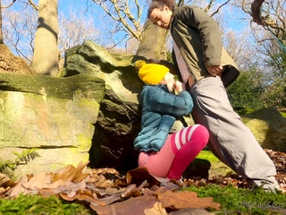 Amateur teen outdoor blowjob