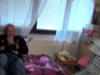 Amazing bombshell Kate does her best to cum