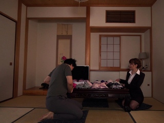 Omege japanese girl with big boobs on cams