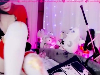 Sexy hottie Anetta Keys enjoys a solo toy masturbation