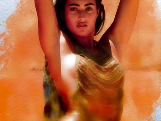 Petite latina Katherinne Sofia stripping