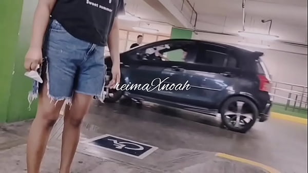 Pinay Quickie sa parking lot – Tamang Segway lang RISKY PUBLIC